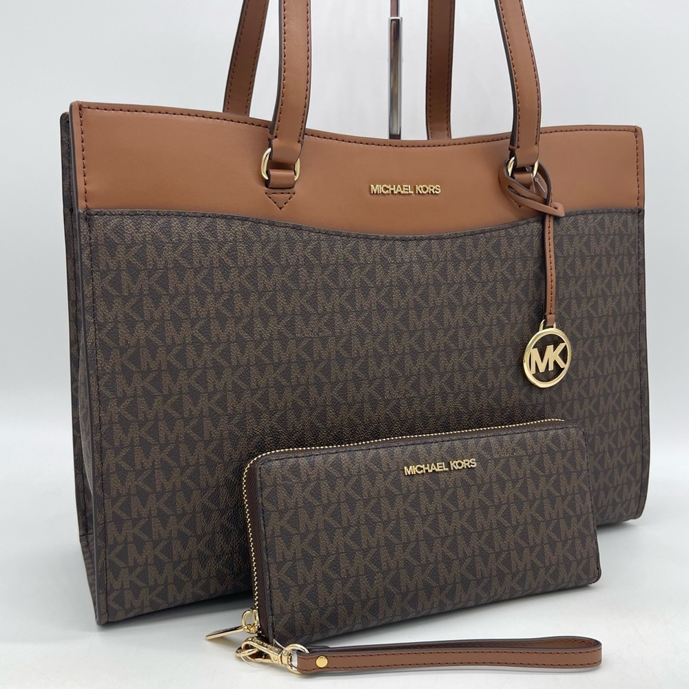 Michael Kors Large MF Pocket Shoulder Tote Bag & Continental Wallet Wristlet